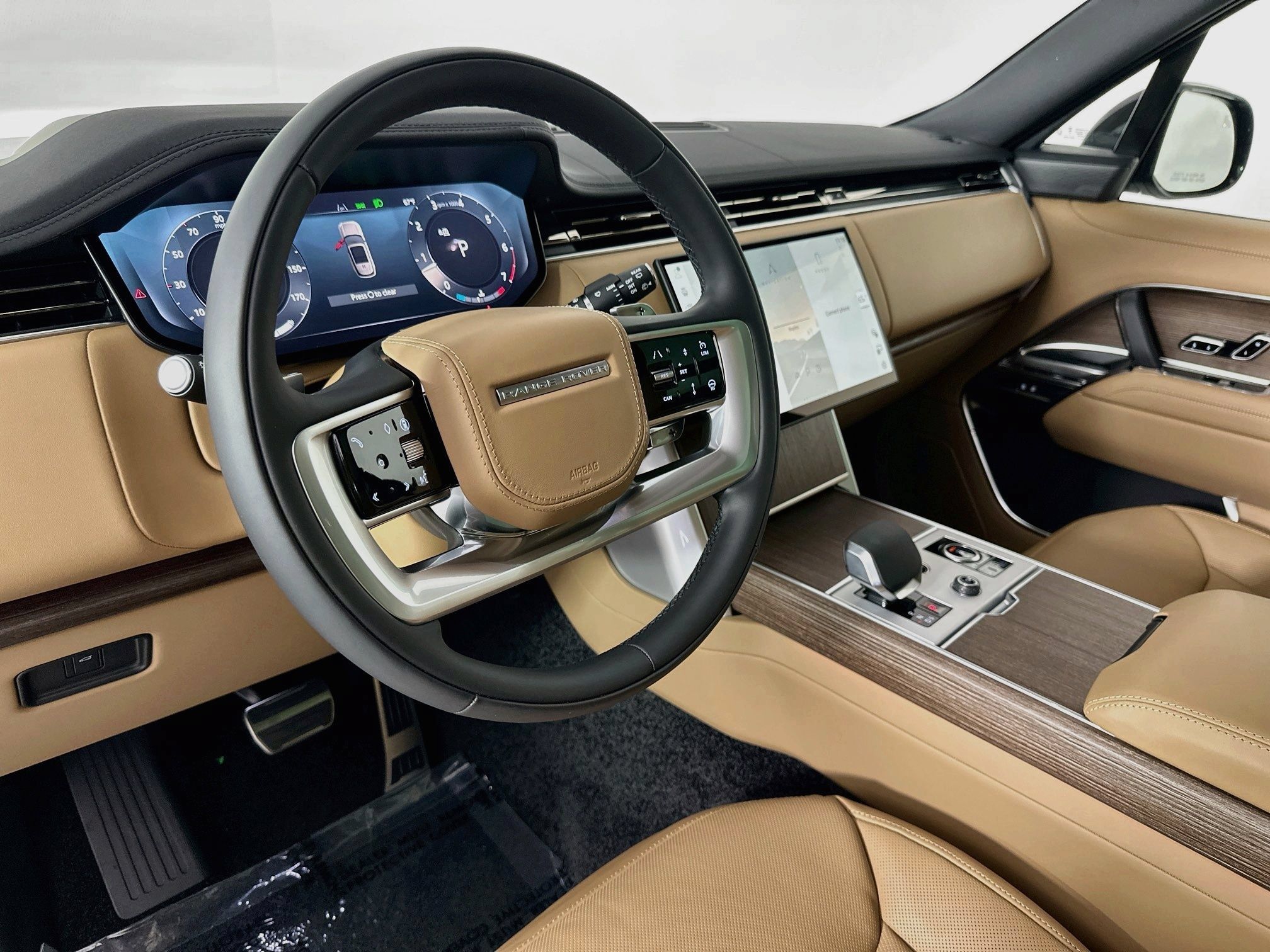 New 2027 Land Rover Range Rover Long Wheelbase SE AWD/4WD image 10