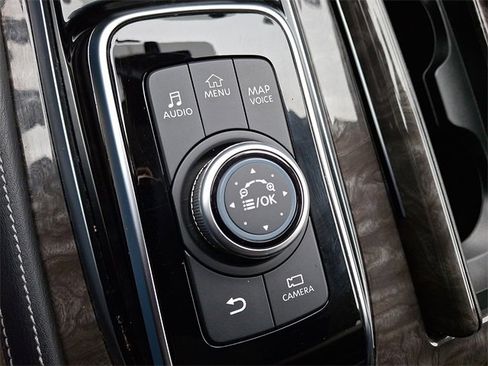 Used 2023 Nissan Armada Platinum w/ Captain's Chairs Package image 29