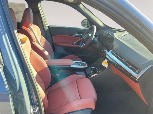 New 2026 BMW X1 xDrive28i w/ Technology Package image 15