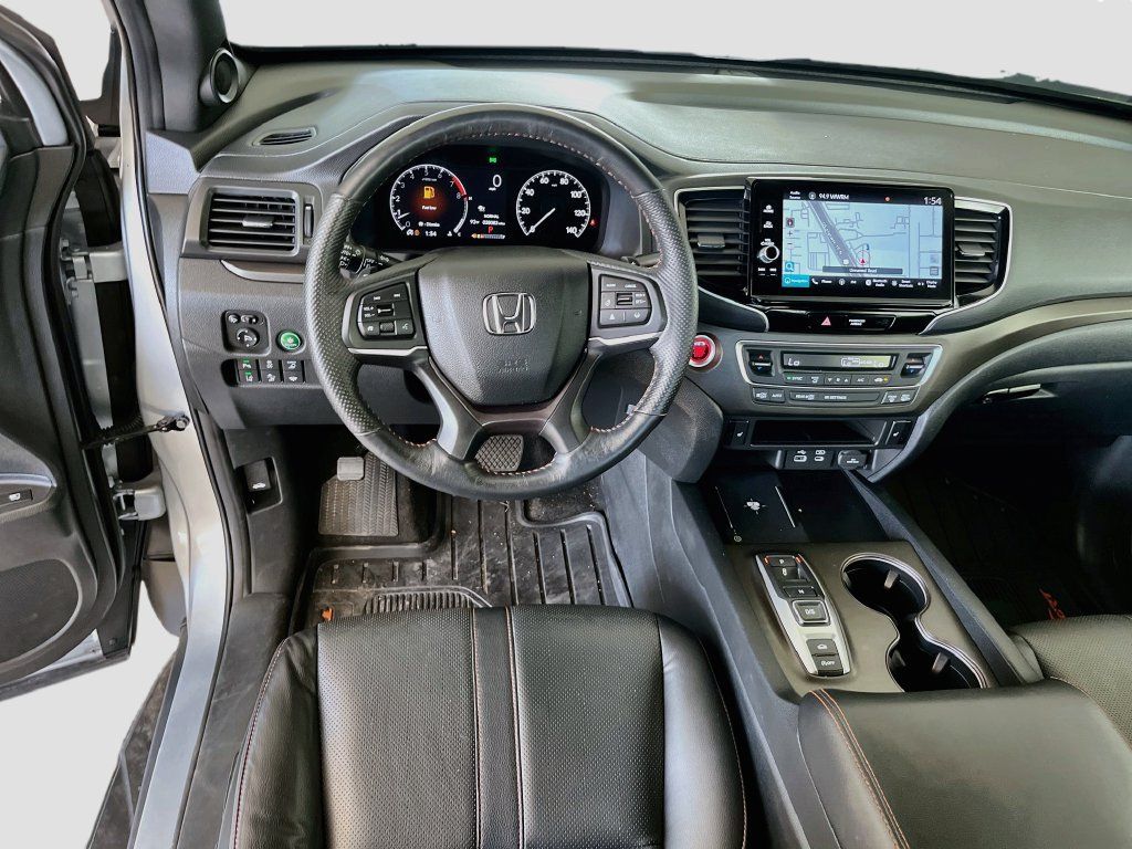 Used 2025 Honda Ridgeline TrailSport image 23