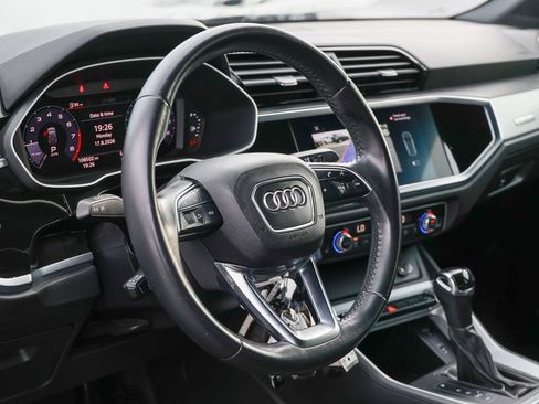 Used 2019 Audi Q3 2.0T Premium AWD/4WD image 31