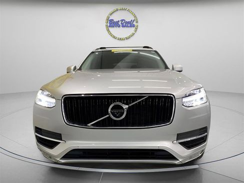 Used 2018 Volvo XC90 T6 Momentum w/ Convenience Package image 8