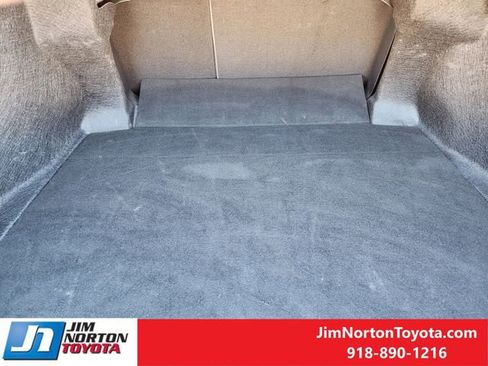 Used 2024 Toyota Camry SE image 33