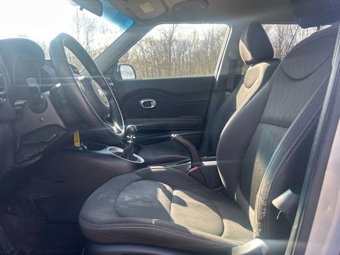 Used 2016 Kia Soul image 8