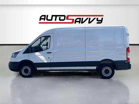 Used 2024 Ford Transit 250 148 Medium Roof w/ Load Area Protection Package RWD image 4