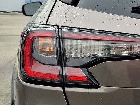 Certified 2023 Subaru Outback Premium AWD/4WD image 11