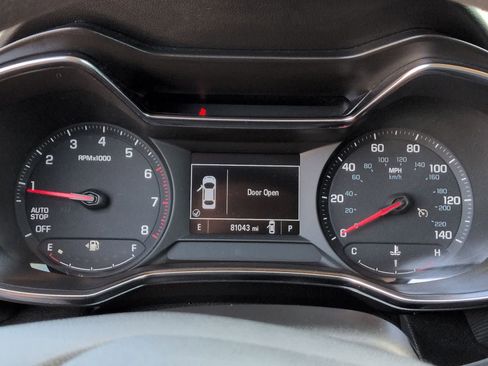 Used 2021 Chevrolet TrailBlazer LT w/ Convenience Package FWD image 32