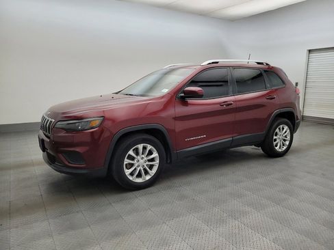 Used 2020 Jeep Cherokee Latitude image 2