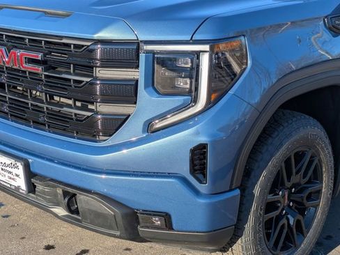 New 2026 GMC Sierra 1500 Elevation image 9