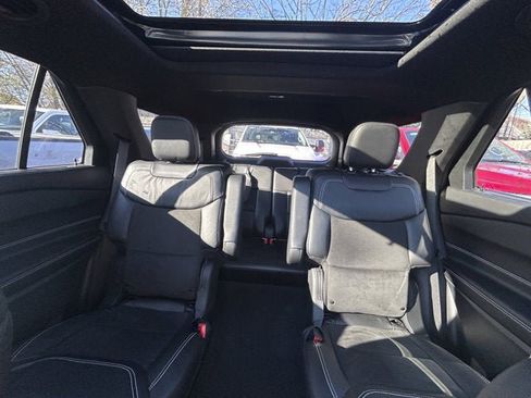 Used 2022 Ford Explorer ST image 20