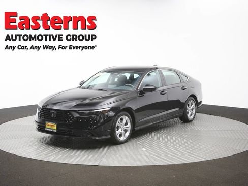 Used 2025 Honda Accord LX image 54