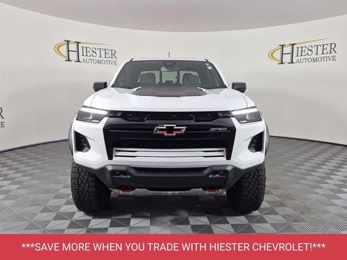 Certified 2025 Chevrolet Colorado ZR2 w/ Technology Package AWD/4WD image 9