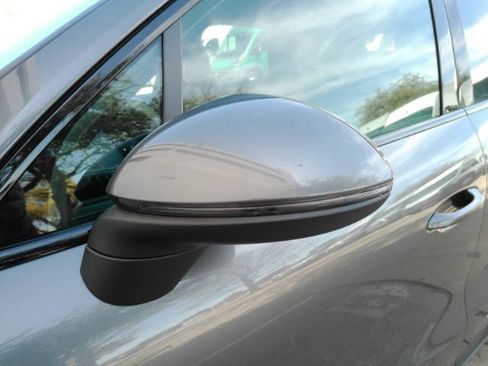 Used 2020 Porsche Cayenne image 15