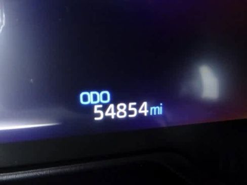 Used 2023 Toyota RAV4 XLE image 6