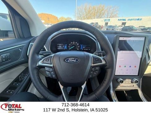 Used 2024 Ford Edge Titanium w/ Titanium Elite Package image 21