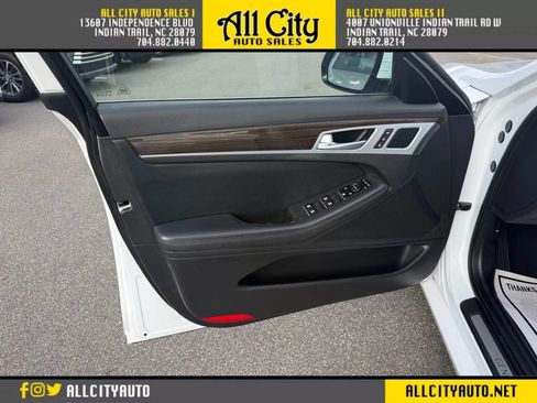 Used 2018 Genesis G80 3.8 image 13