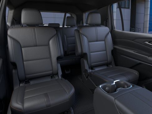 Used 2026 Chevrolet Traverse High Country w/ LPO, Floor Liner Package AWD/4WD image 31
