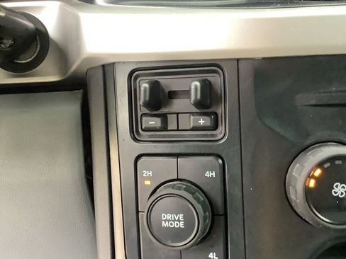 Used 2023 Ford F250 XL w/ XL Chrome Package image 20