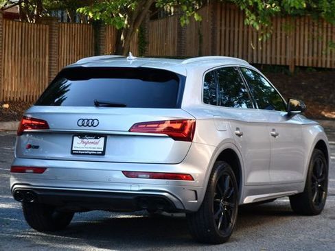 Used 2021 Audi SQ5 Premium Plus w/ Premium Plus Package image 11