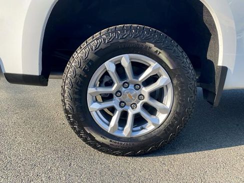 New 2025 Chevrolet Silverado 1500 LT AWD/4WD image 2