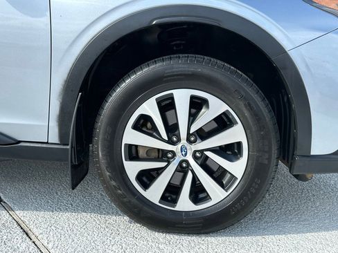 Certified 2022 Subaru Outback Premium image 18