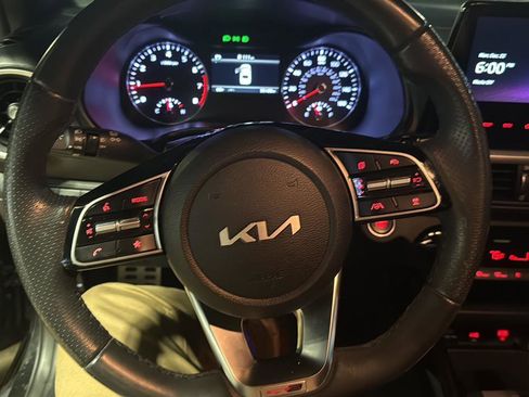 Used 2024 Kia Forte GT-Line image 4