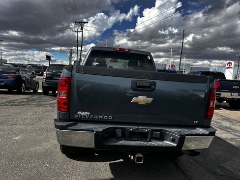 Used 2009 Chevrolet Silverado 2500 LT w/ Exterior Plus Package image 4