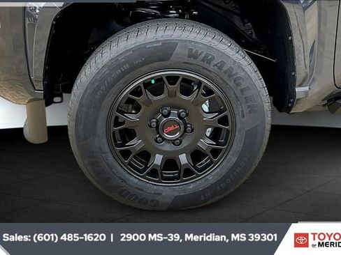 New 2025 Toyota Tacoma SR5 image 11