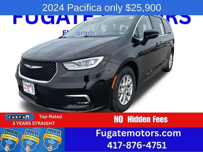 Used 2024 Chrysler Pacifica Touring-L