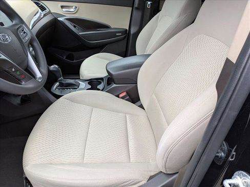 Used 2017 Hyundai Santa Fe Sport FWD image 14