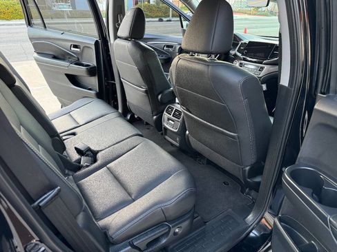 Used 2020 Honda Pilot EX-L image 12