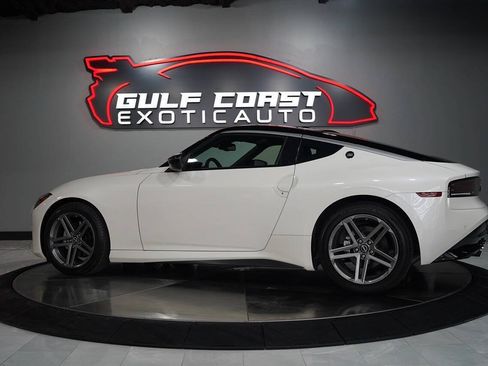 Used 2025 Nissan Z Sport w/ Floor Mat Package RWD image 4