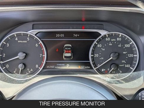 Used 2023 Nissan Rogue S FWD image 19