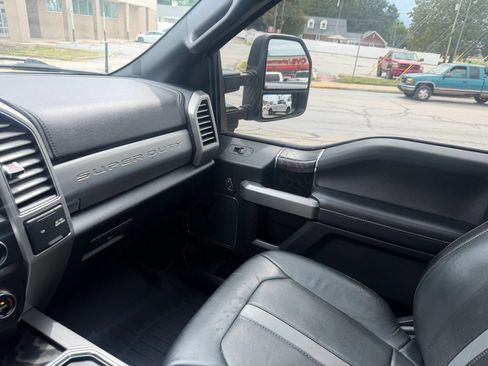 Used 2019 Ford F250 Platinum AWD/4WD image 22