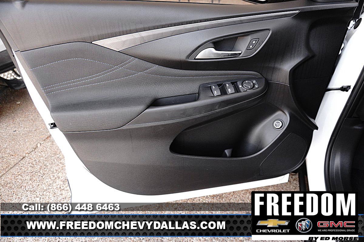 New 2026 Buick Envista Sport Touring w/ Convenience II Package FWD image 35