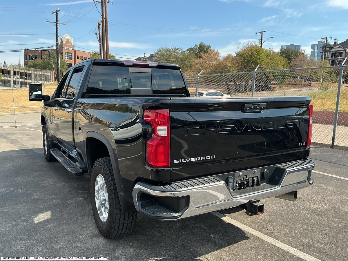 Used 2022 Chevrolet Silverado 2500 LTZ w/ LTZ Convenience Package AWD/4WD image 5
