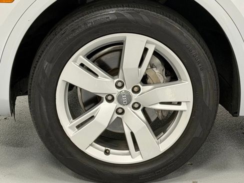 Used 2019 Audi Q5 2.0T Premium Plus image 9