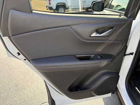 Used 2023 Chevrolet Blazer LT image 22