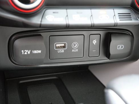 Used 2020 Hyundai Veloster Turbo Ultimate image 28