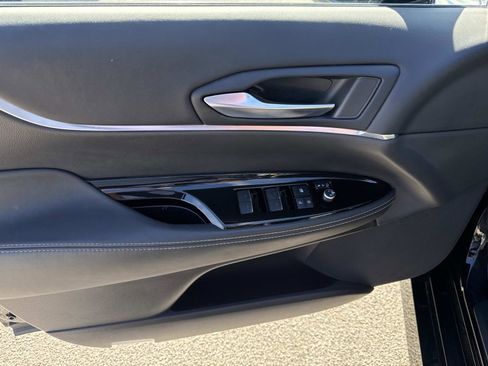 Used 2024 Toyota Mirai w/ Advanced Technology Package image 12