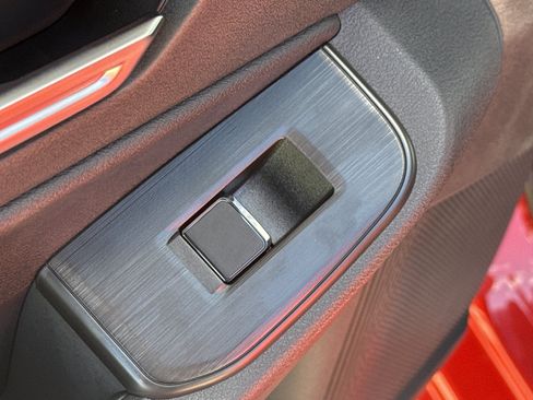 New 2026 Nissan Sentra SR FWD image 30