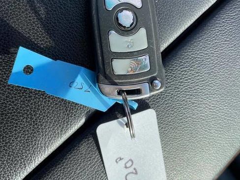 Used 2007 BMW 750Li image 42