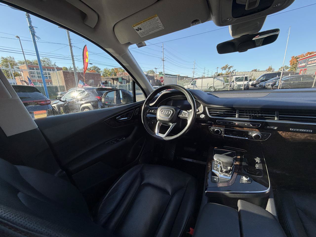 Used 2018 Audi Q7 3.0T Prestige w/ Prestige Package AWD/4WD image 29
