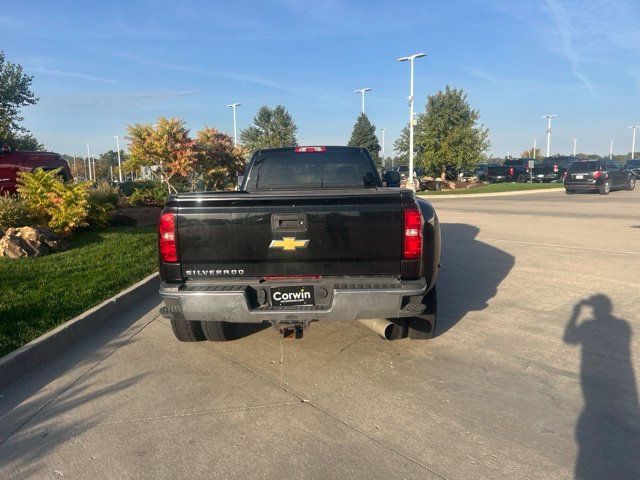 Used 2018 Chevrolet Silverado 3500 W/T w/ WT Convenience Package AWD/4WD image 7
