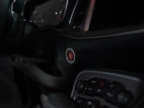 Used 2015 Dodge Challenger SRT Hellcat image 98