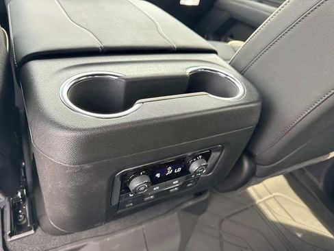 New 2026 Chevrolet Tahoe Premier AWD/4WD image 19