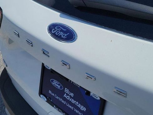 Certified 2022 Ford Escape SE w/ Cold Weather Package AWD/4WD image 9