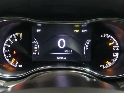 Used 2020 Jeep Grand Cherokee Overland image 33