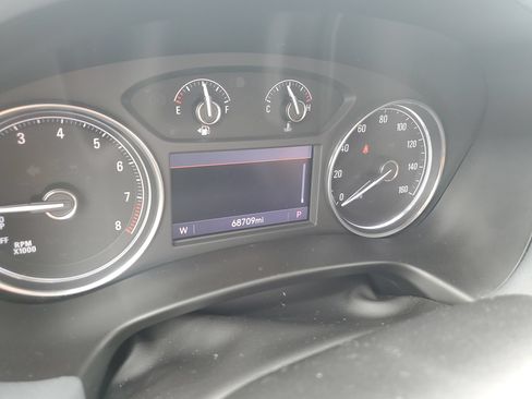 Used 2022 Buick Enclave Essence w/ Sport Touring Edition FWD image 20