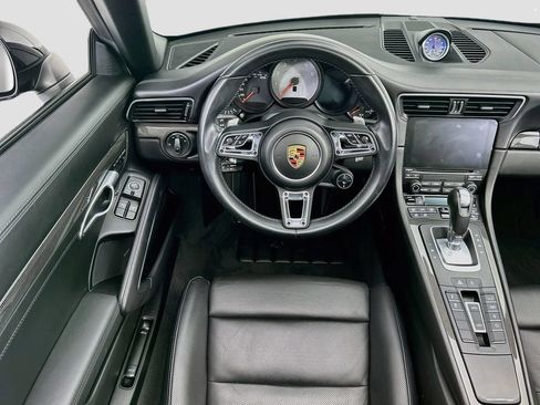Used 2019 Porsche 911 Targa 4S AWD/4WD image 12